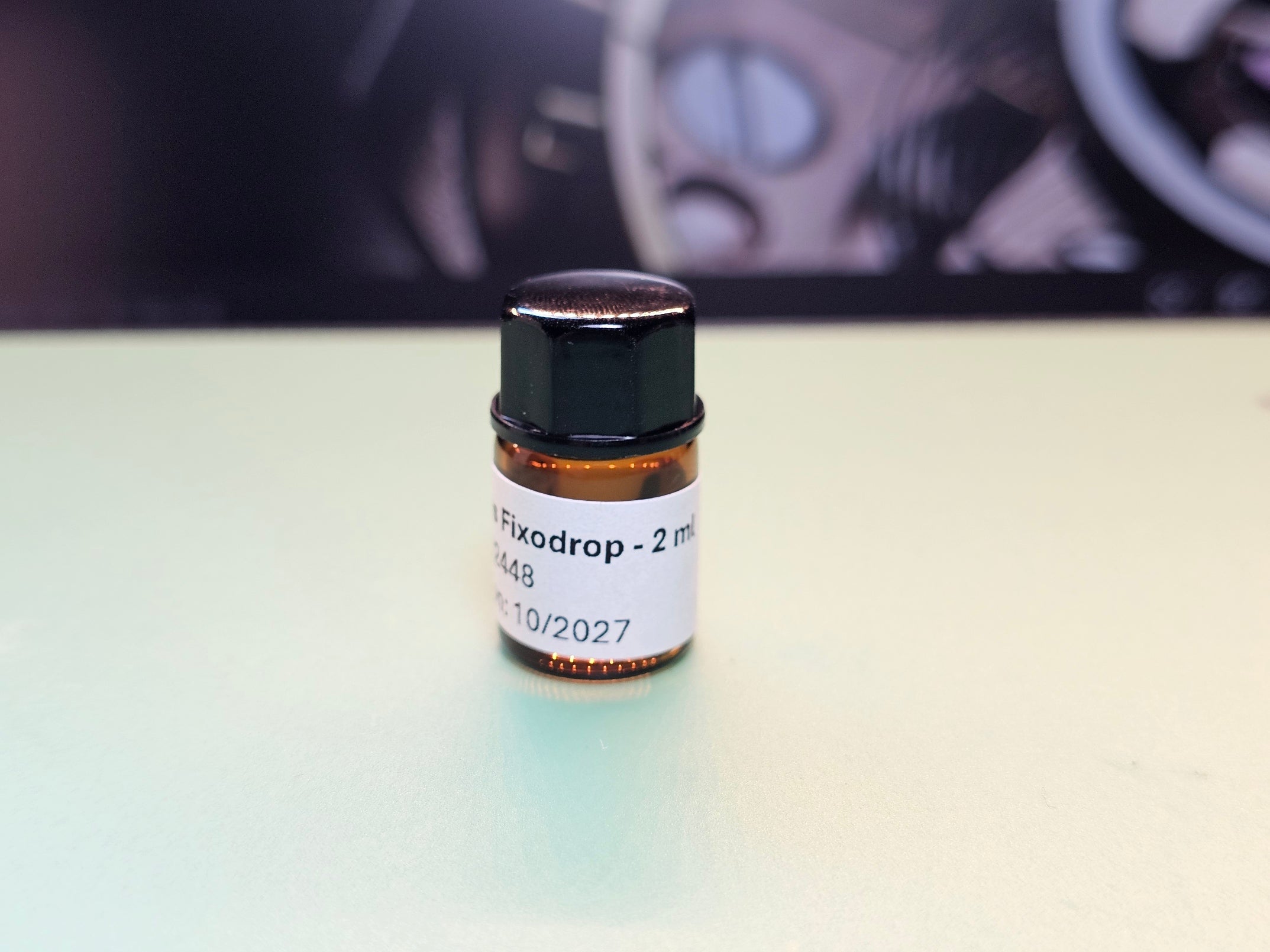 Epilame Moebius 8981 Fixodrop (repackaged in small bottle)